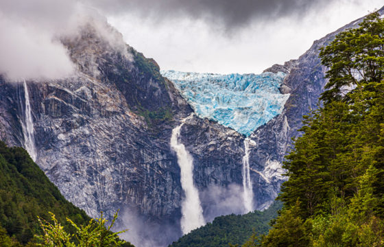 Ventisquero Colgante